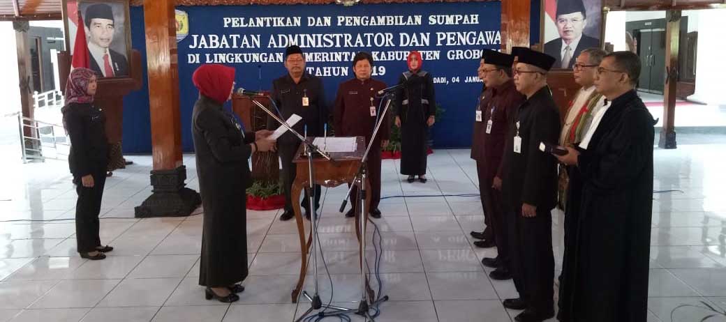  Bupati Grobogan Lantik Pejabat Administrator dan Pengawas Baru