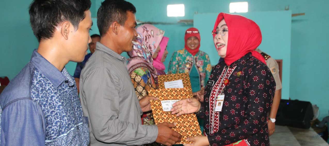  Bupati Grobogan Serahkan 2505 Bidang Sertipikat 