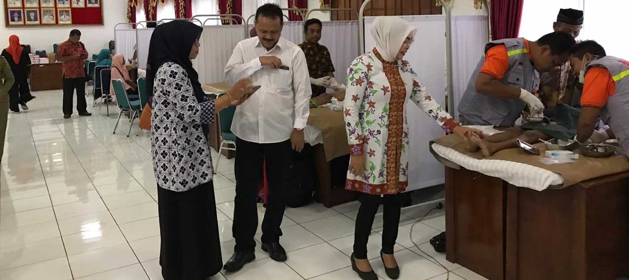  Bupati Semangati Peserta Khitanan Massal dalam Rangka Hari Jadi Kabupaten Grobogan