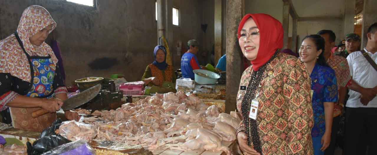 Bupati dan Jajaran FKPD Pantau Kondisi Harga Sembako di Pasar Purwodadi