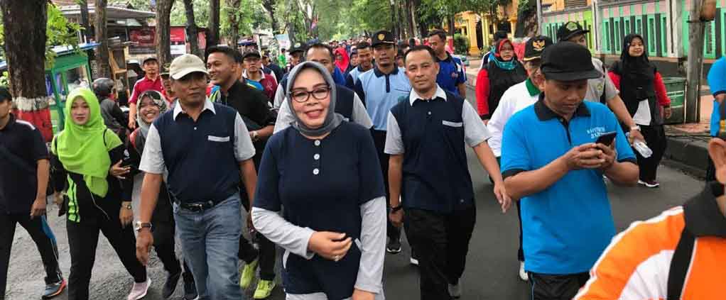 Bupati Grobogan Ikuti Jalan Sehat Dalam Rangka HAB ke-74 Kementerian Agama