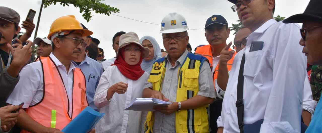 Kunjungan Kerja ke Grobogan, Menteri PUPR Tinjau Lokasi Tanggul Jebol di Bendung Glapan