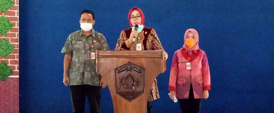    Bupati Grobogan Umumkan Ada Tambahan Satu Kasus Baru Positif Covid-19