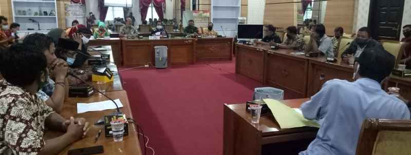 Gugus Tugas Percepatan Penanganan Covid-19 Gelar Audensi dengan Perwakilan Seniman