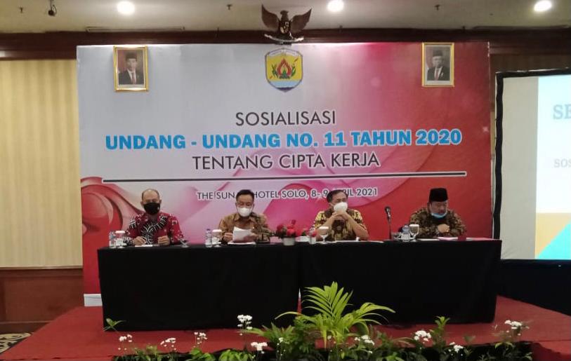 Sosialisasi mengenai Undang-Undang Nomor 11 Tahun 2020 tentang Cipta Kerja