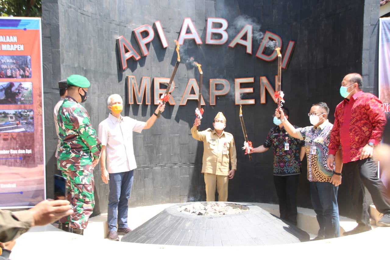 Padam selama 6 bulan Akhirnya Api Abadi Mrapen Menyala Kembali