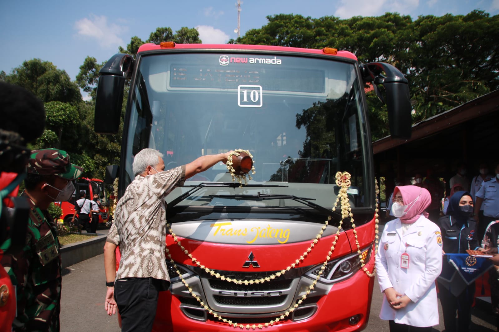 Resmikan Trans Jateng Semarang-Godong, Ganjar; Daerah Mesti Siapkan Angkutan Terusan