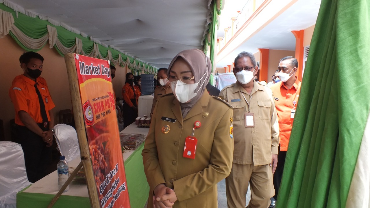 Bupati Launching SMK PGRI Kuwu yang Ditetapkan Jadi SMK Pusat Keunggulan