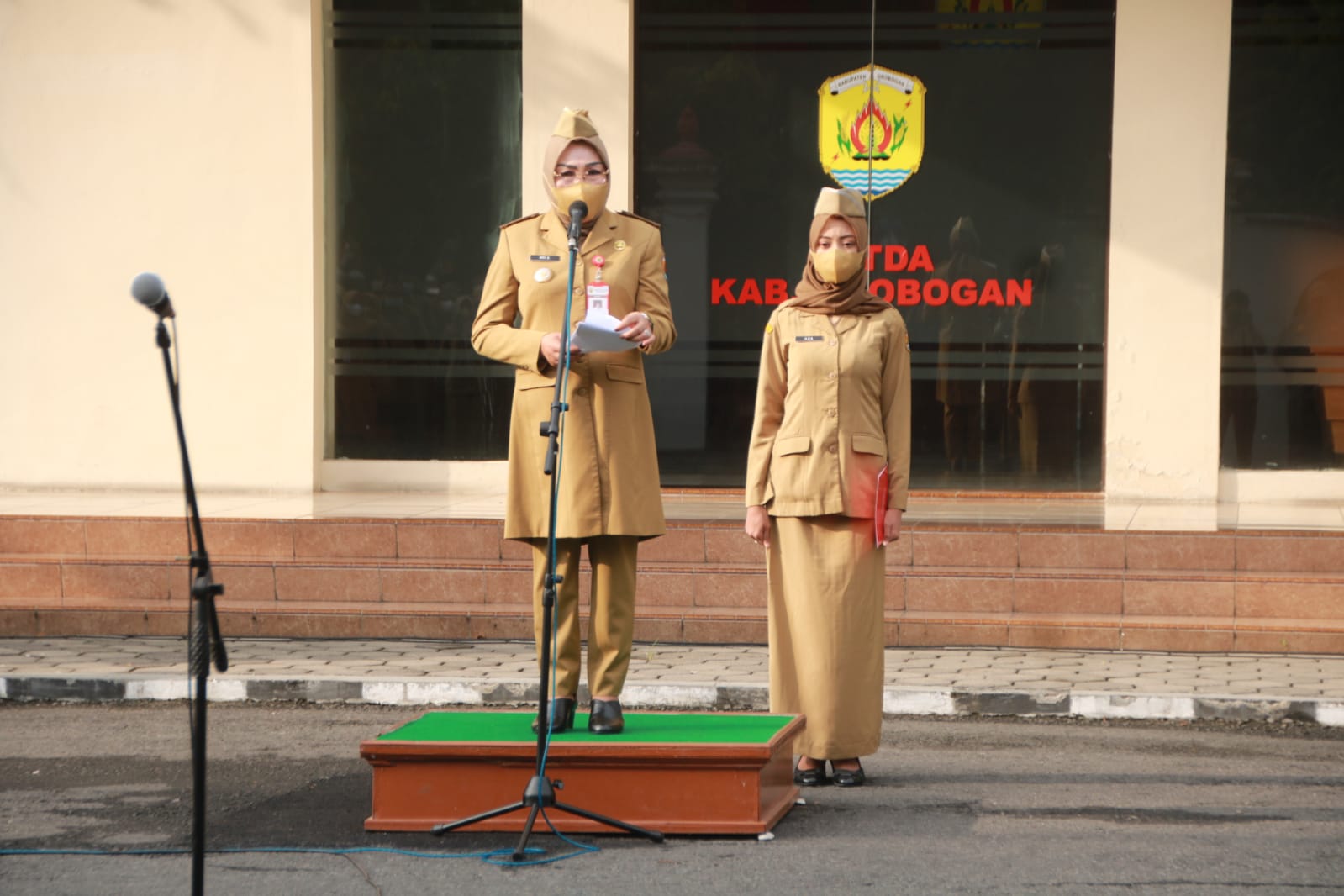 Hari Pertama Masuk Kerja Usai Lebaran, Bupati Tekankan Kedisiplinan Pegawai