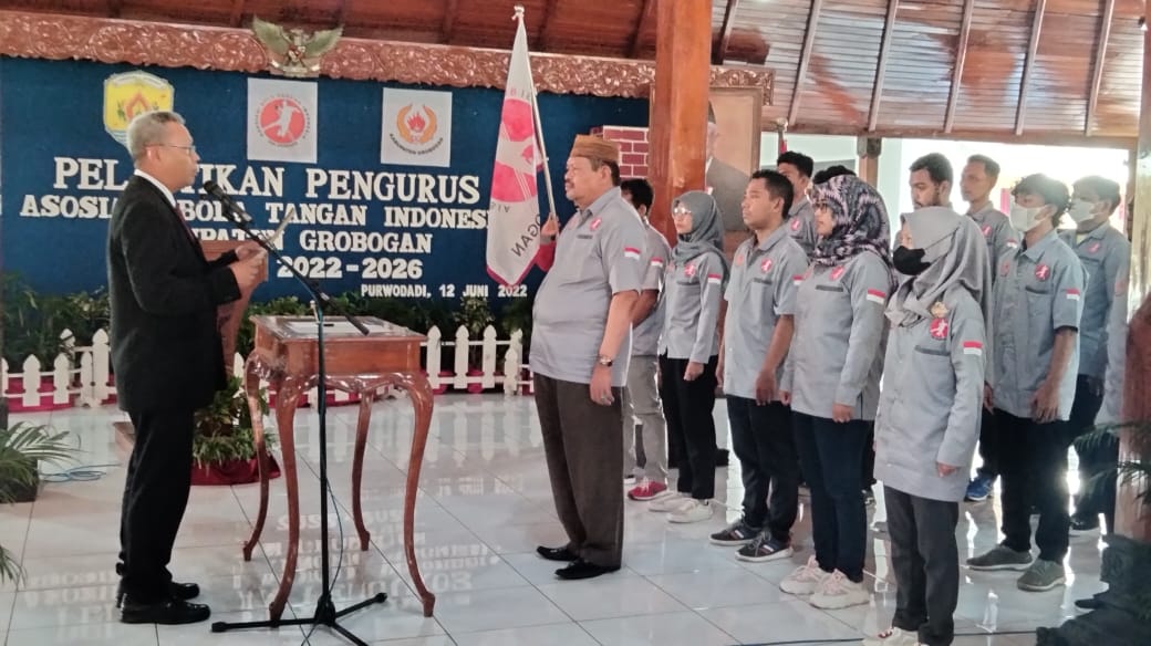 Pelantikan Dan Pengukuhan Musta"™in Menjadi Ketua ABTI