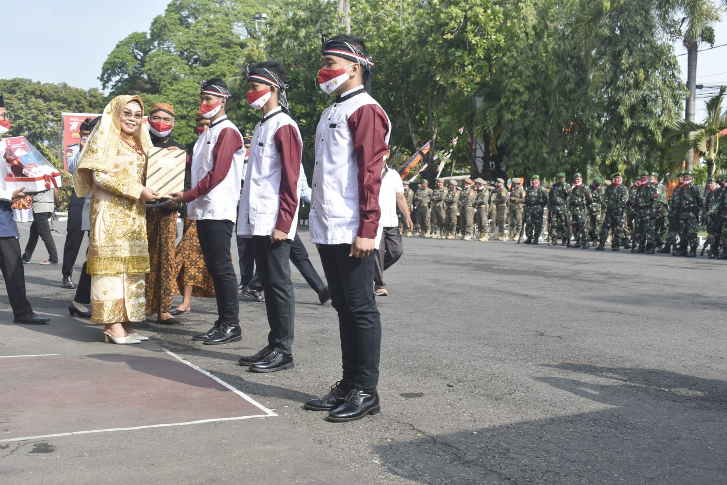 Bupati Grobogan Serahkan Remisi ke 184 Warga Binaan Lapas Kelas II B Purwodadi