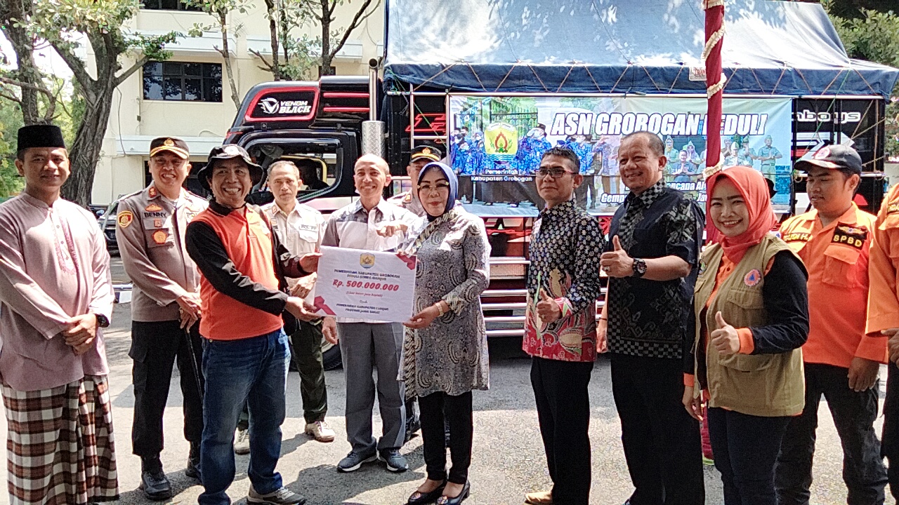 Bantu Korban gempa cianjur, pemkab Grobogan salurkan Bantuan