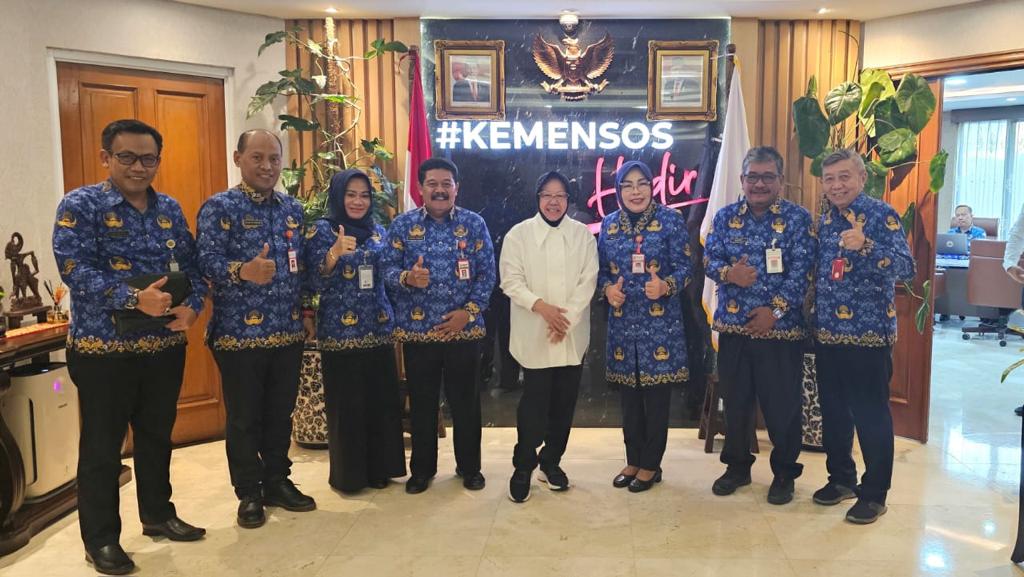 Bupati Grobogan Bertemu Mensos Risma Koordinasi Kasus TPPO