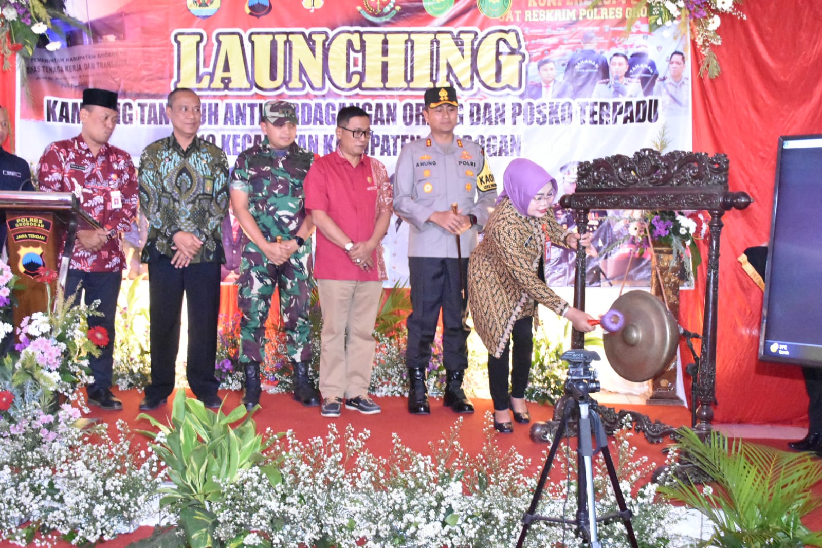 Bupati Sri Sumarni Launching Kampung Tangguh Anti perdagangan Orang