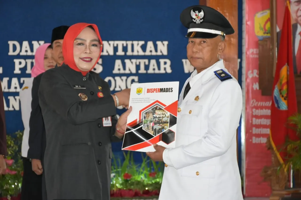 Bupati Lantik PAW Kades Gundi Kecamatan Godong