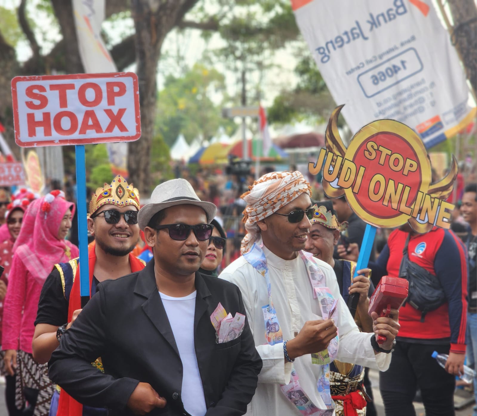 Antusias tinggi, peserta Karnaval di Grobogan Kampanyekan isu-isu Sosial