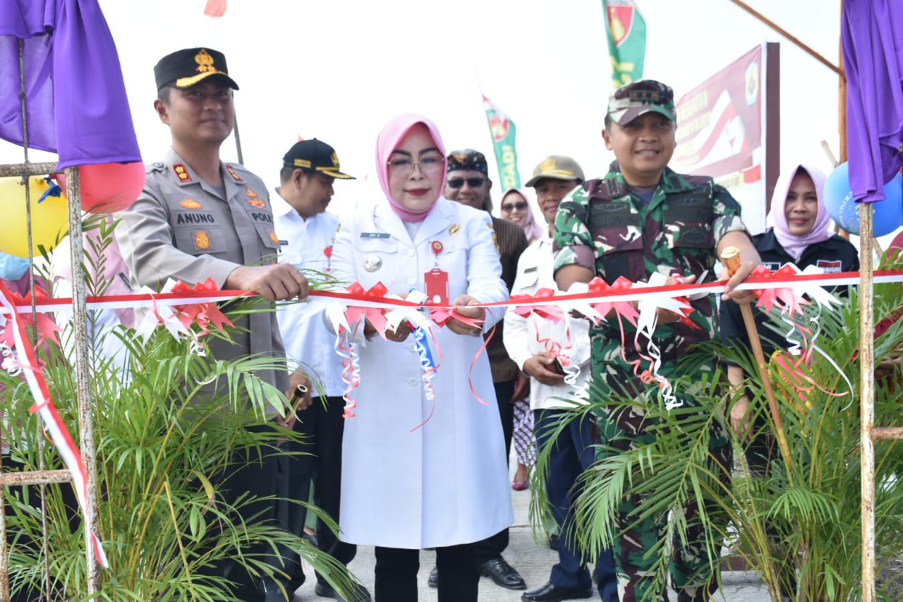 Bupati Grobogan Resmikan Jalan Desa Karangpaing  