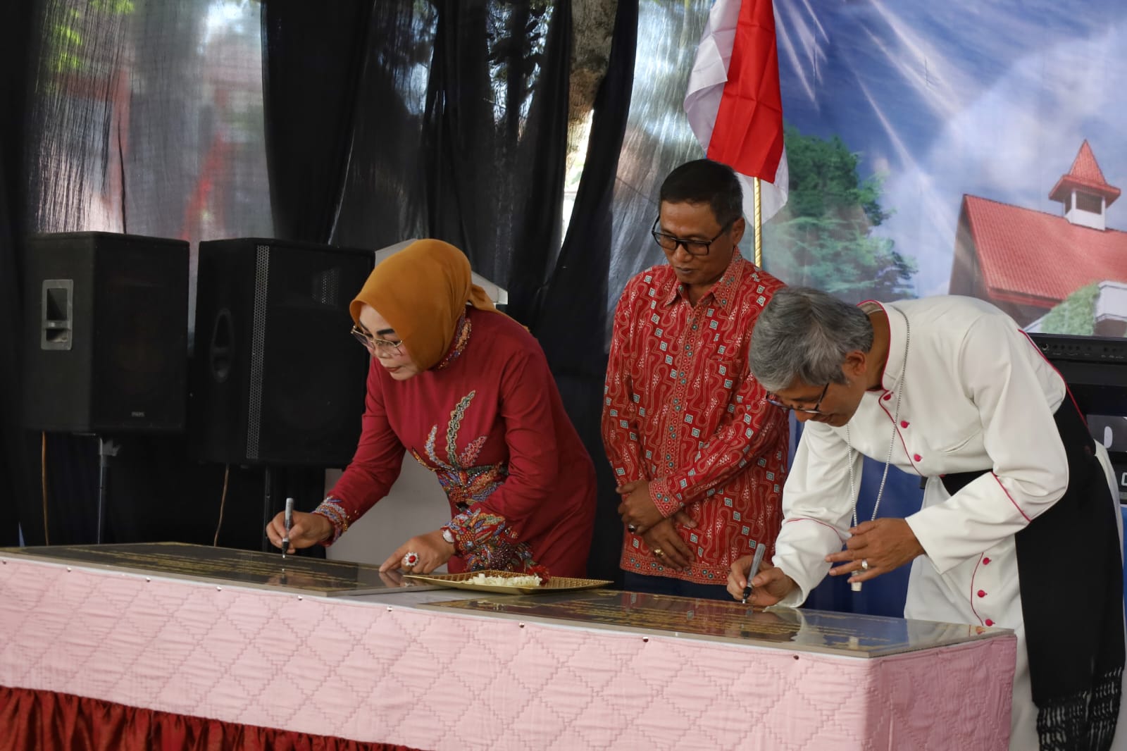 Bupati Grobogan Resmikan Gereja Katolik Hati Yesus yang Maha Kudus di HUT ke-68 Paroki Purwodadi