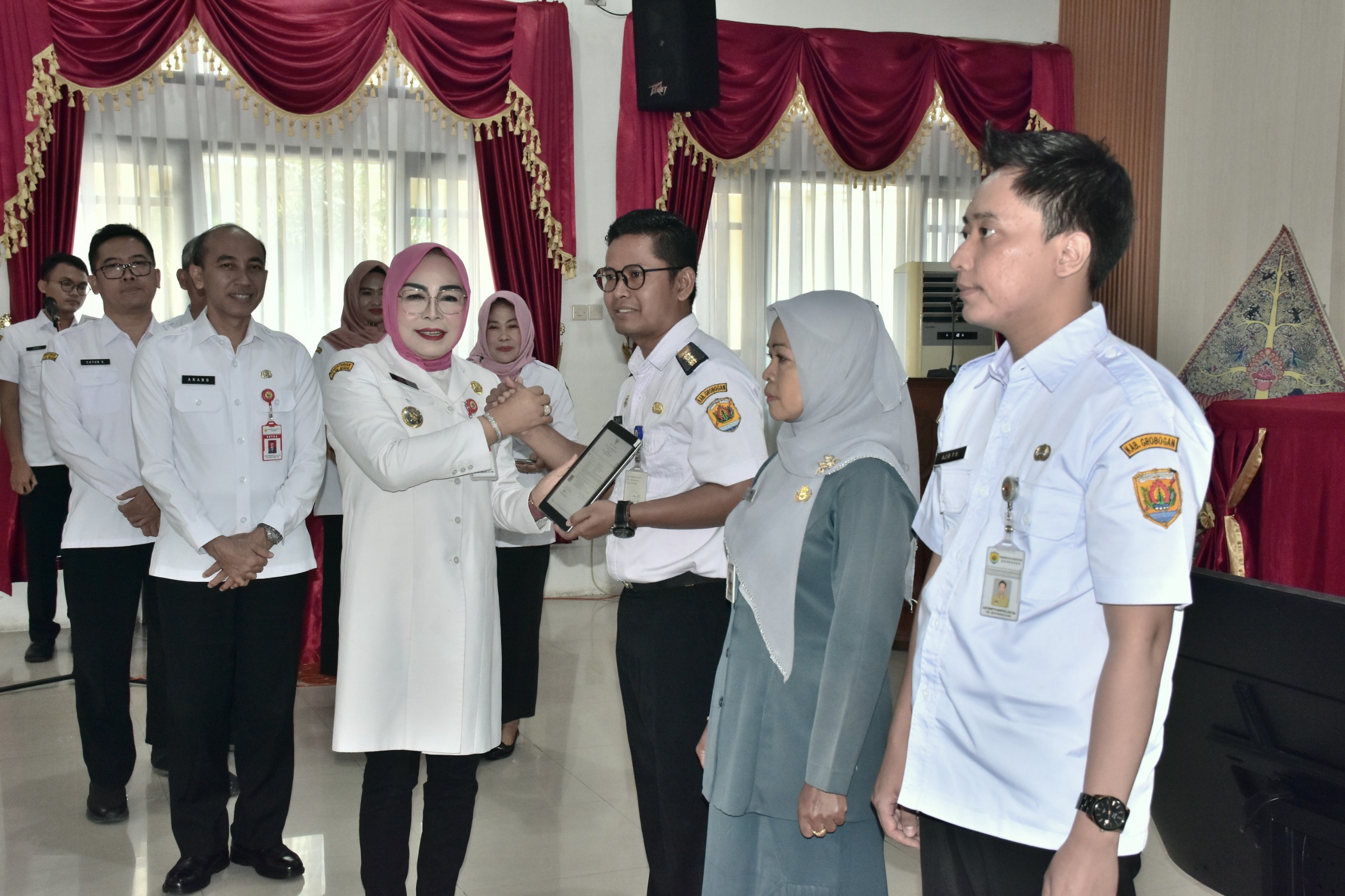 487 PNS Grobogan Terima SK Kenaikan Pangkat, Bupati Tekankan Pengembangan Diri