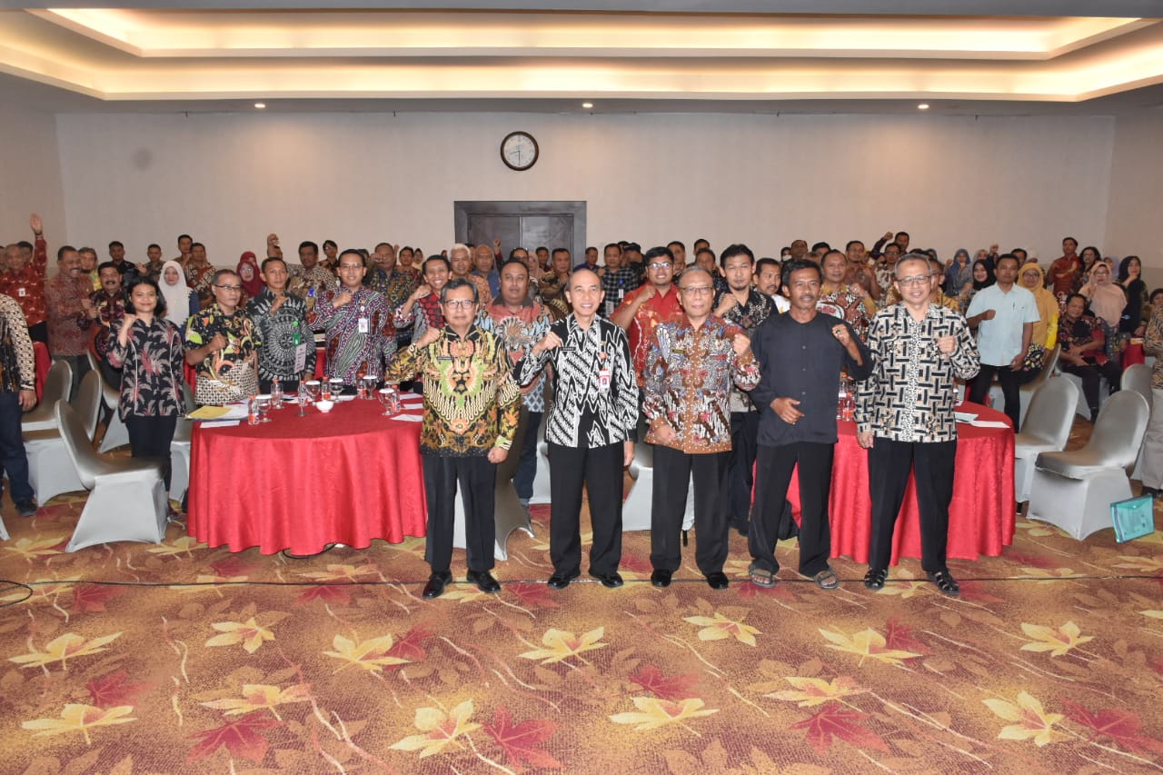 Sekretaris Daerah Kabupaten Grobogan Buka Rakor Pengawasan Semester II Tahun 2024