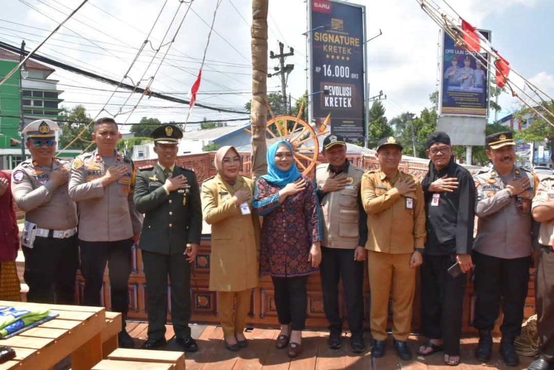 Bupati Grobogan Pastikan Keamanan Natal dan Tahun Baru, Forkopimda Tinjau Langsung Pos Pengamanan