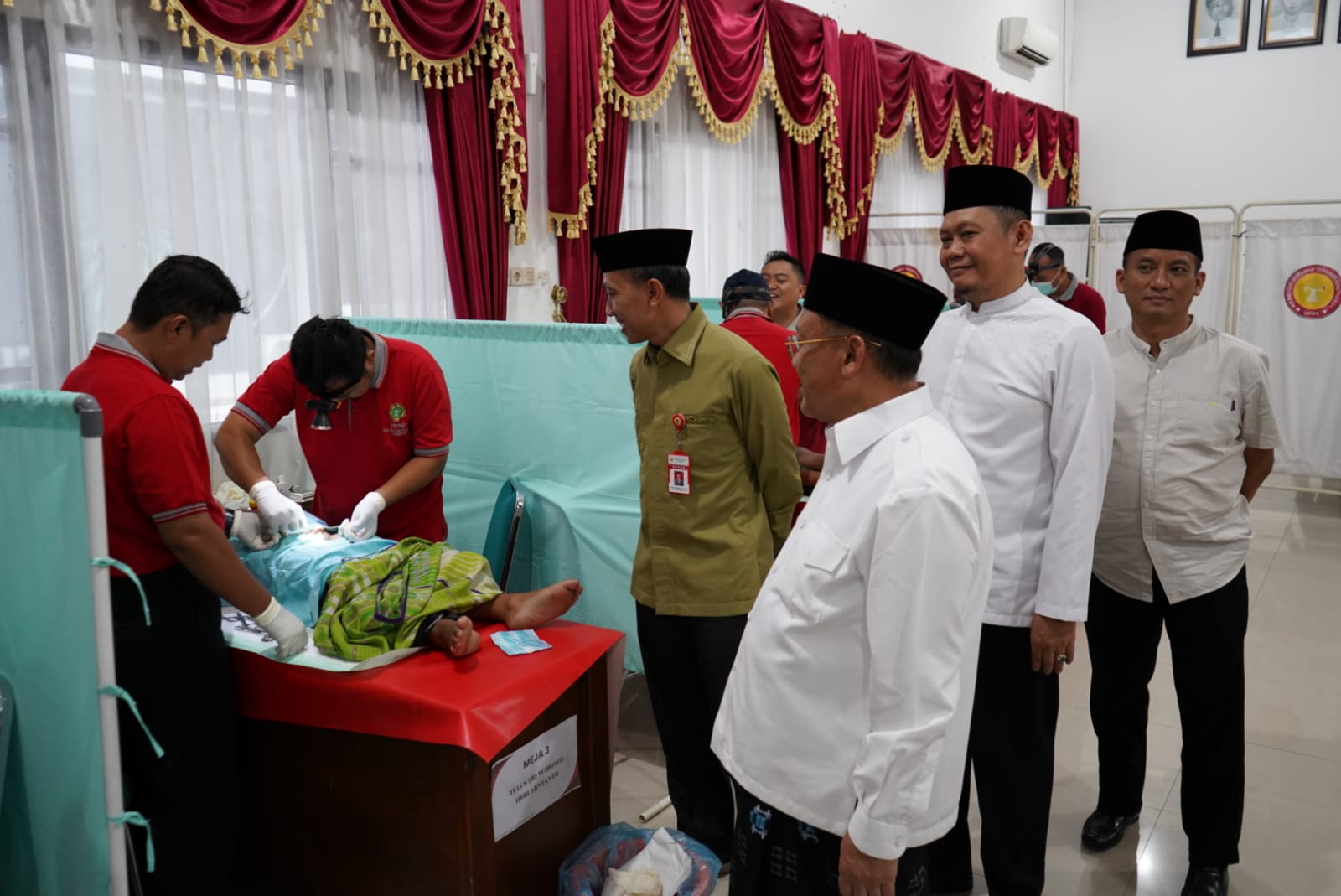 SOSIALISASI KESEHATAN ANAK DAN KHITANAN MASSAL: IKHTIAR GROBOGAN MENYIAPKAN GENERASI SEHAT