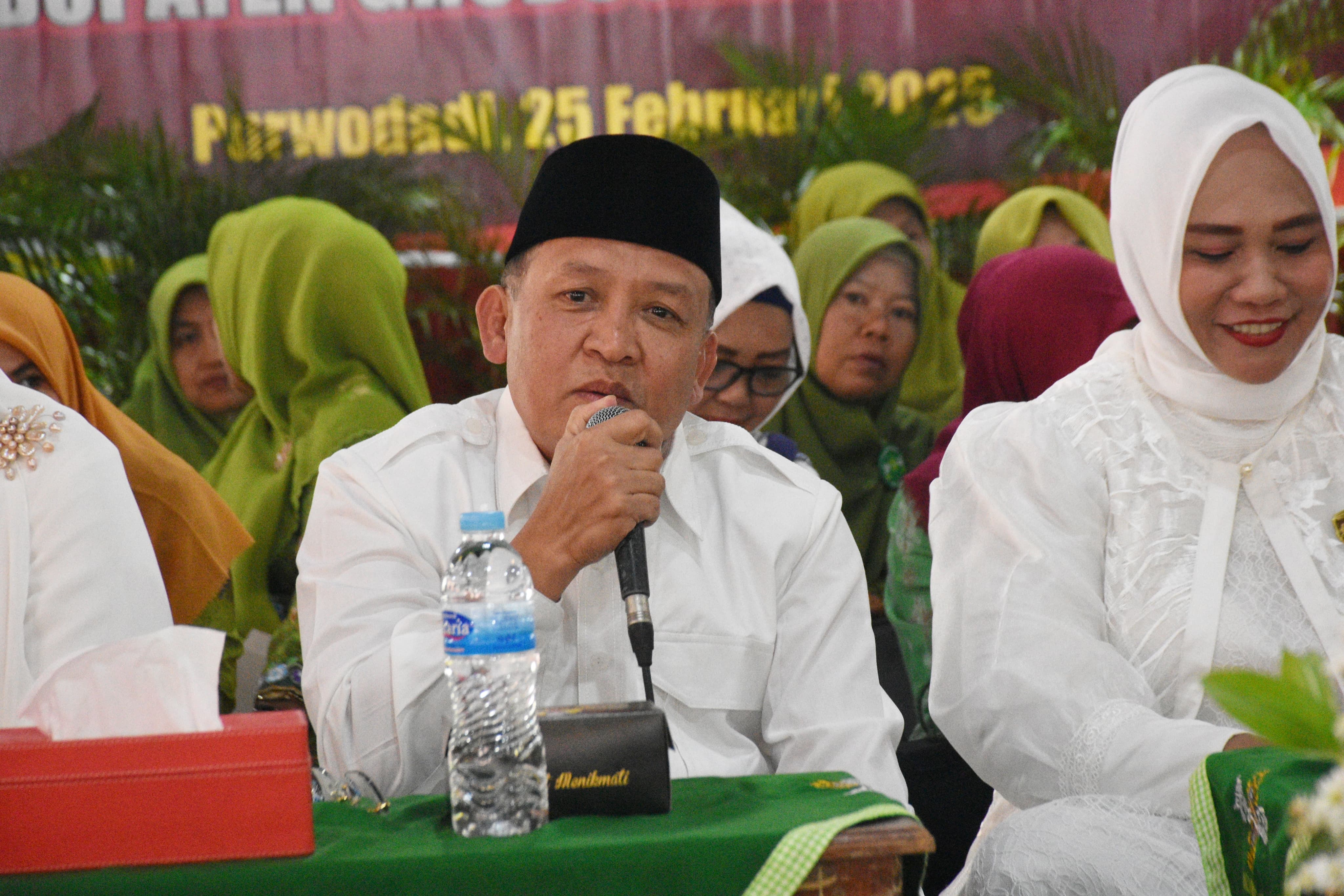 GROBOGAN BERKHOTMIL QUR'AN: TRADISI QUR'ANI DALAM PERINGATAN HARI JADI KE-299 KABUPATEN GROBOGAN