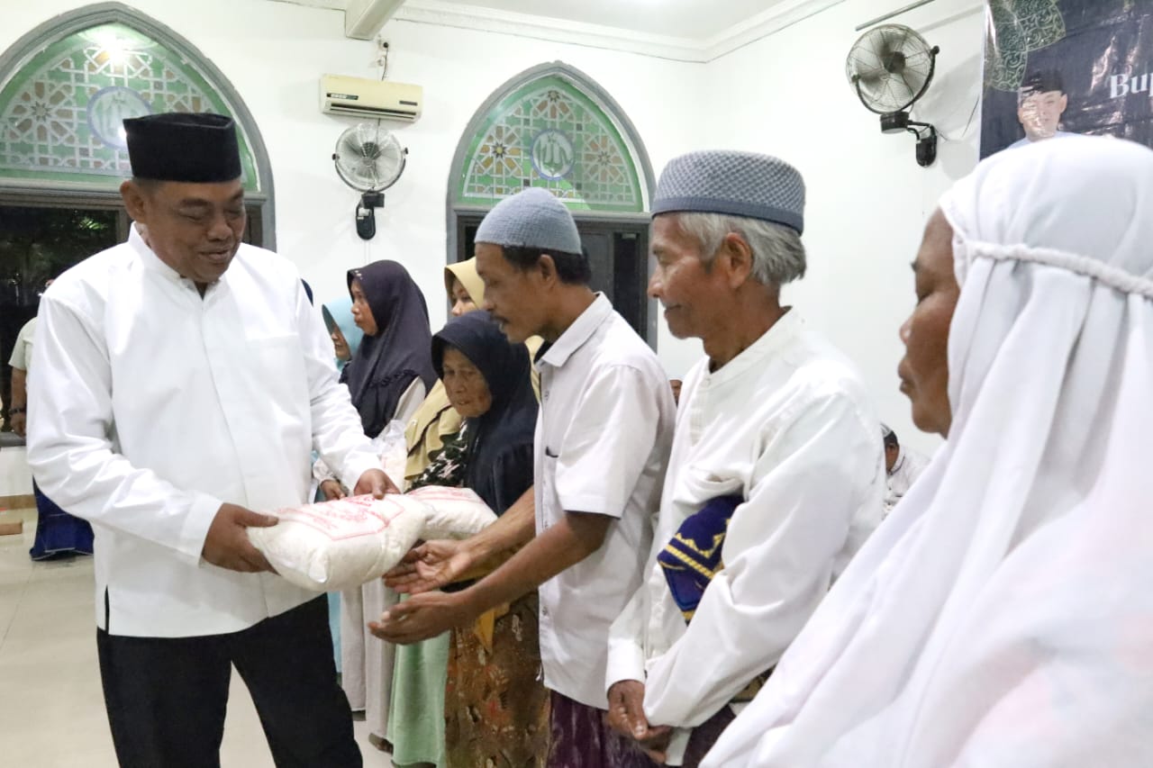 BUPATI GROBOGAN AJAK WARGA BERSINERGI DUKUNG PROGRAM PEMERINTAH DAN CIPTAKAN SITUASI ADEM AYEM