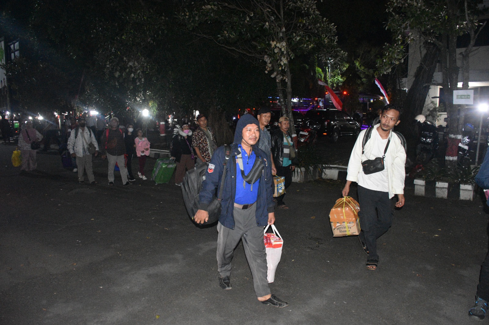 MUDIK GRATIS LEBARAN 2025: PEMKAB GROBOGAN FASILITASI 500 PEMUDIK PULANG KAMPUNG