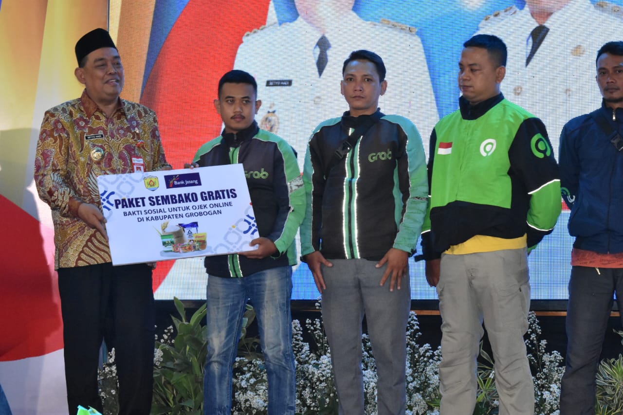789 PPPK Grobogan Terima SK, Momentum Integritas dan Kehangatan Bersama Ojol