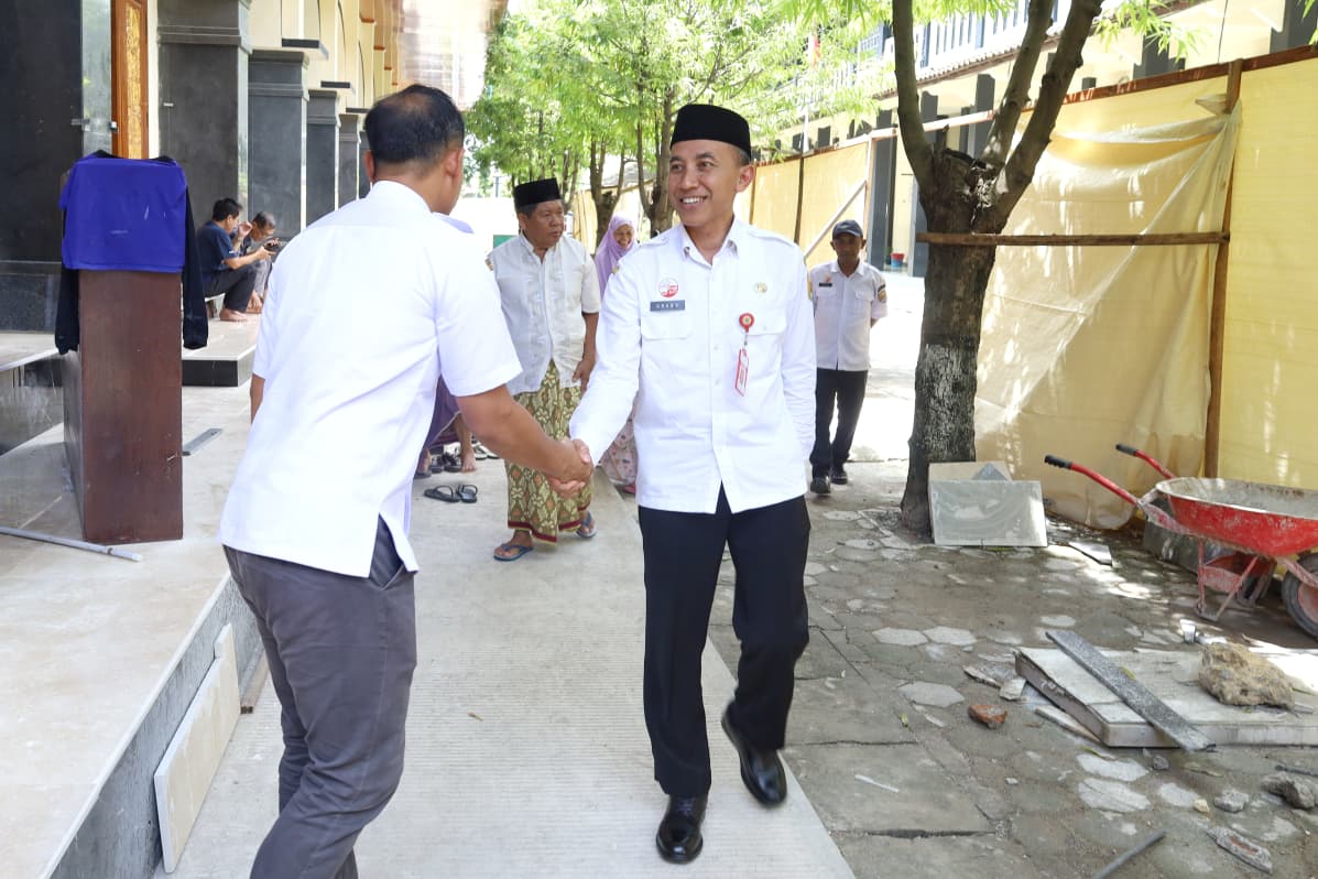 Sekda Grobogan Tinjau Rehabilitasi Masjid Jabalul Khoir: Wujud Komitmen Akses Ibadah yang Inklusif