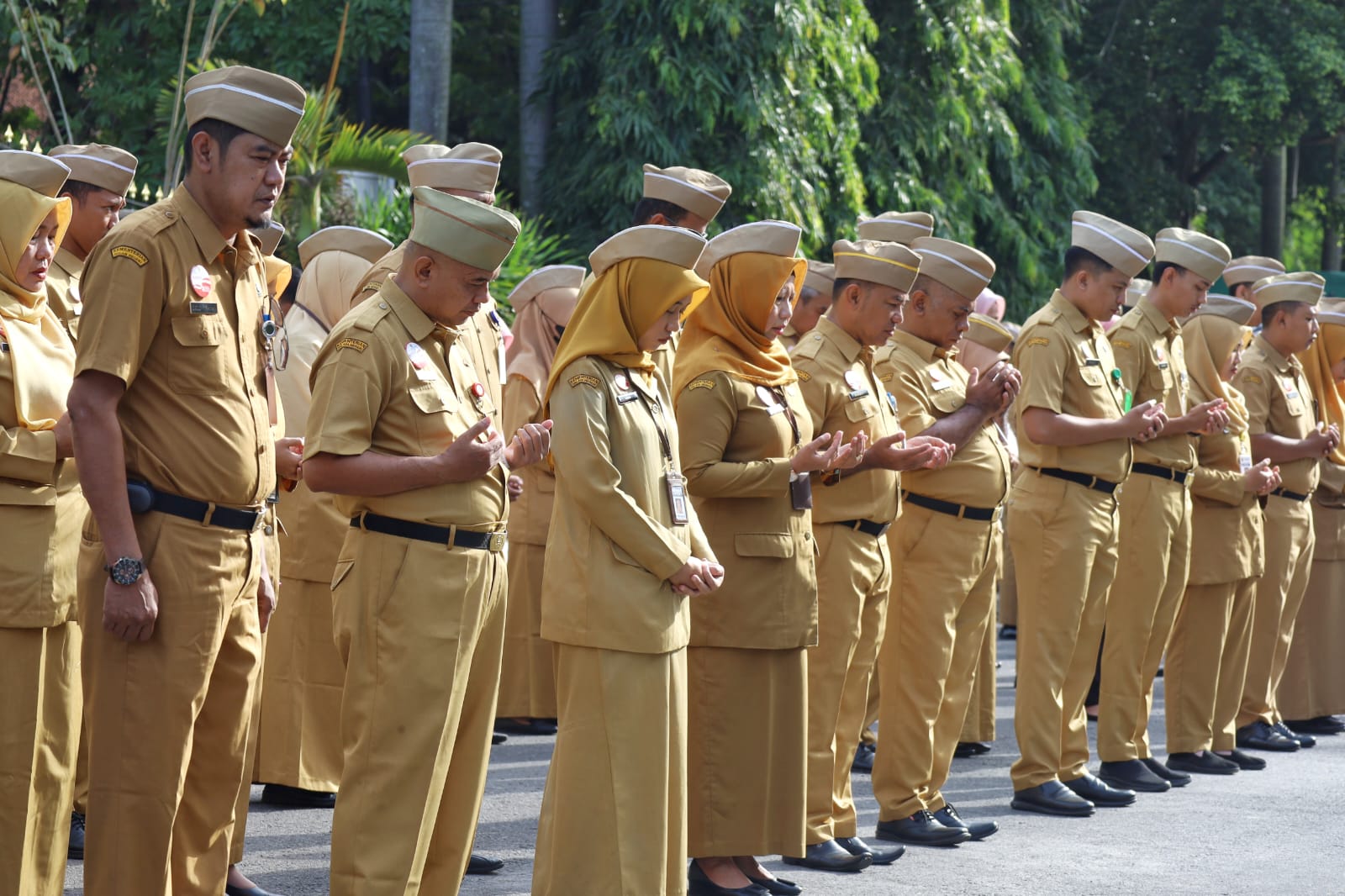 ASN Grobogan: Dari Donasi untuk Korban Bencana, hingga Keteladanan Mengaji di Lingkungan Keluarga