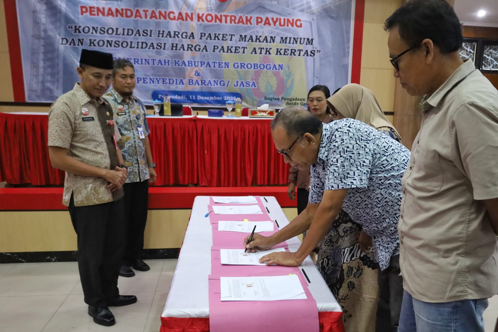 Pemkab Grobogan Perkuat Tata Kelola Pengadaan Melalui Penandatanganan Kontrak Payung Tahun Anggaran 2026
